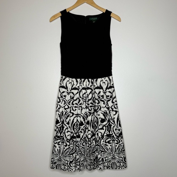 Lauren Ralph Lauren Black and White Abstract Floral Fit and Flair Midi Dress - Picture 9 of 11
